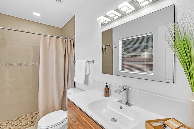 4633 SW 28th Ave, Dania Beach, FL 33312