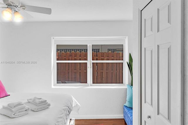 4633 SW 28th Ave, Dania Beach, FL 33312