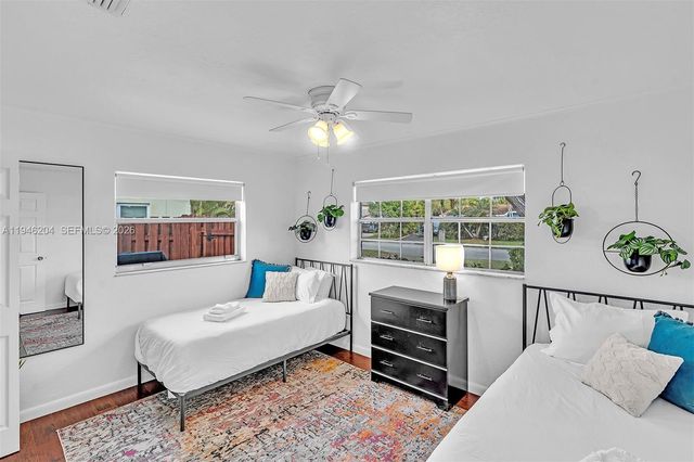 4633 SW 28th Ave, Dania Beach, FL 33312