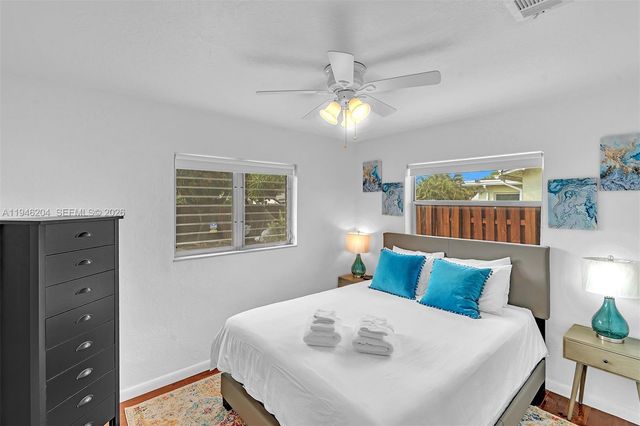 4633 SW 28th Ave, Dania Beach, FL 33312