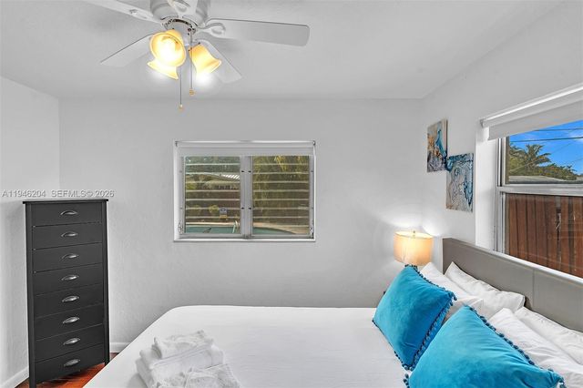 4633 SW 28th Ave, Dania Beach, FL 33312