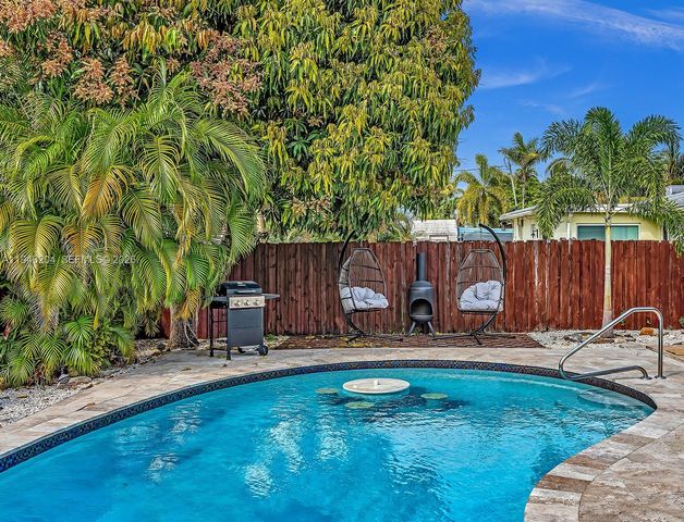 4633 SW 28th Ave, Dania Beach, FL 33312