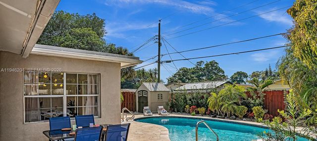 4633 SW 28th Ave, Dania Beach, FL 33312