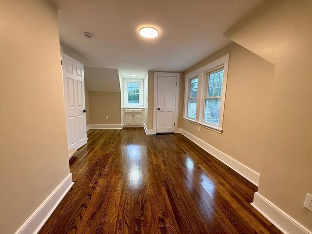 714 Lynnfield St, Lynn, MA 01904