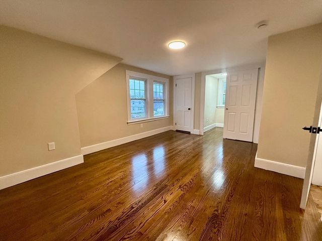 714 Lynnfield St, Lynn, MA 01904