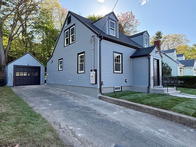 714 Lynnfield St, Lynn, MA 01904