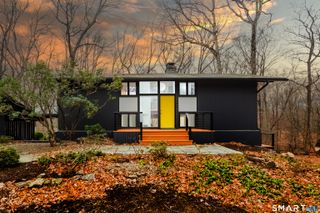 27 Hackberry Hill Road, Weston, CT 06883