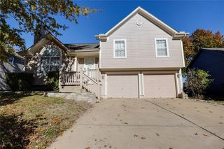 604 SW Nelson Drive, Grain Valley, MO 64029