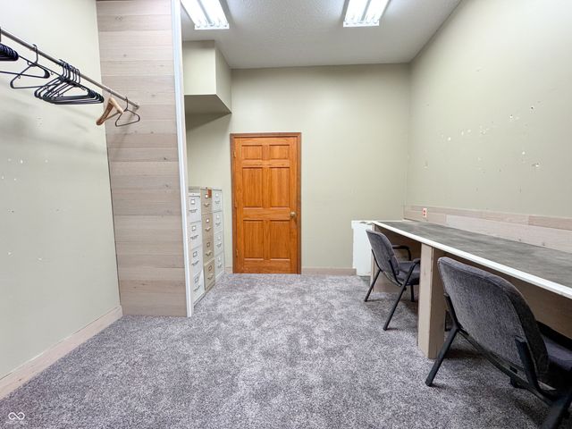 216 Maple Avenue, Terre Haute, IN 47804