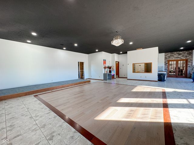 216 Maple Avenue, Terre Haute, IN 47804