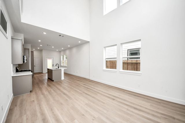 4338 Avron Drive A, Stafford, TX 77477