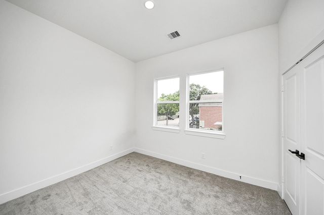 4338 Avron Drive A, Stafford, TX 77477