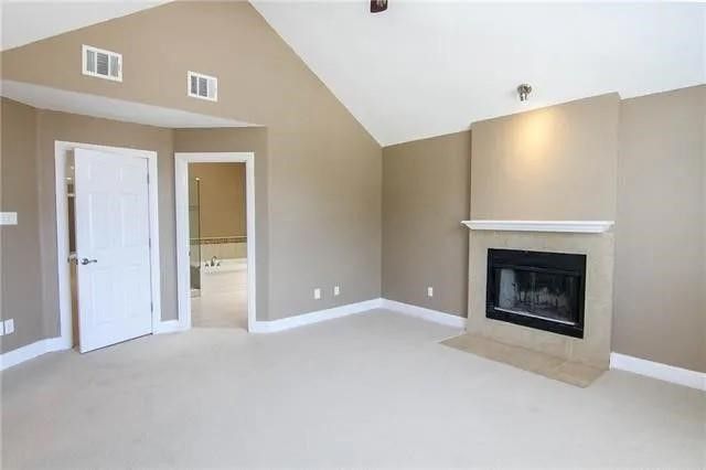 9401 Blue Jay Way, Irving, TX 75063