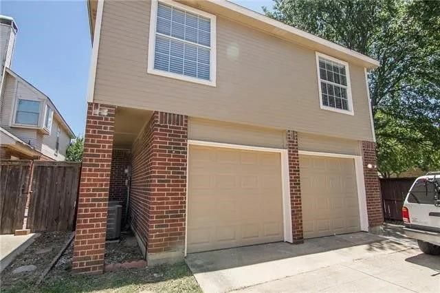 9401 Blue Jay Way, Irving, TX 75063