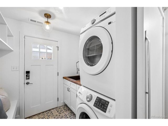 5300 Highline Pl, Denver, CO 80222