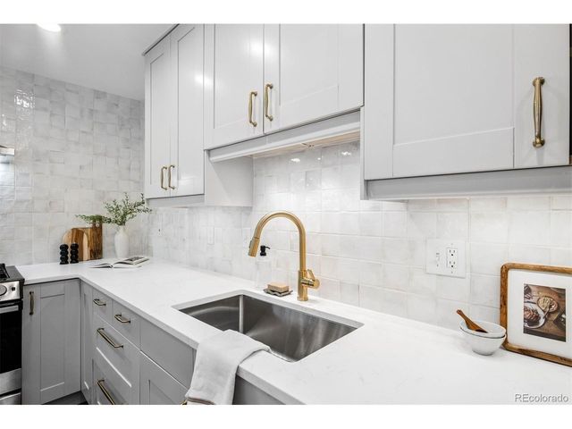 5300 Highline Pl, Denver, CO 80222