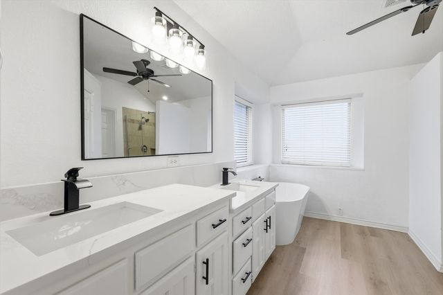 3107 Deerhollow Drive, Mesquite, TX 75181