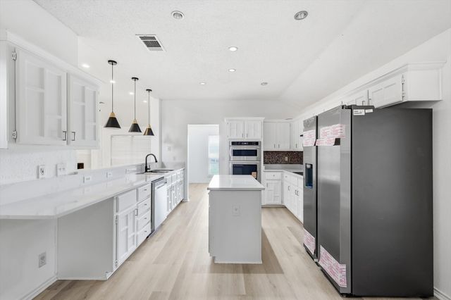 3107 Deerhollow Drive, Mesquite, TX 75181