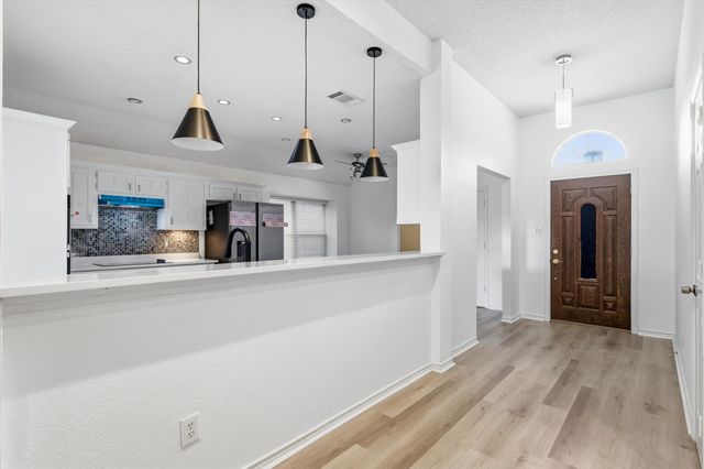 3107 Deerhollow Drive, Mesquite, TX 75181