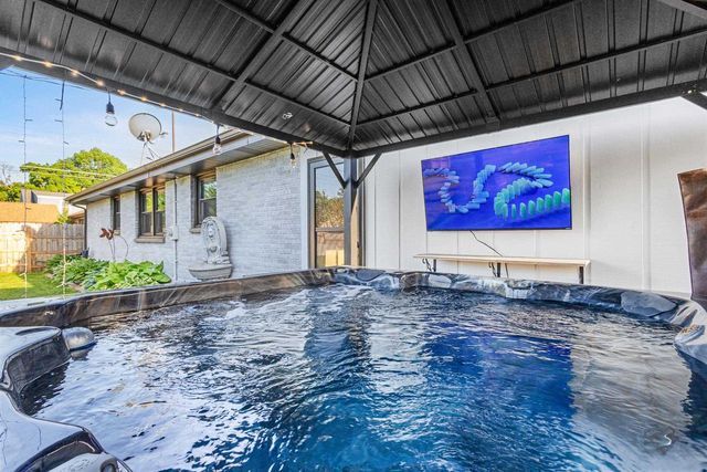 1755 KIMBALL STREET, Green Bay, WI 54302