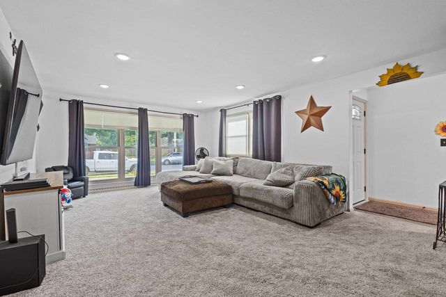 1755 KIMBALL STREET, Green Bay, WI 54302