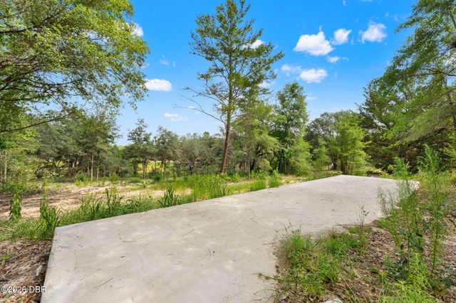 194 Whirlwind Loop, Hawthorne, FL 32640