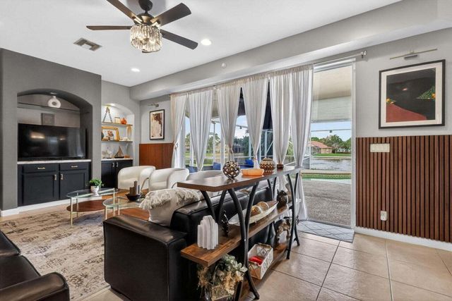3620 E Hamilton Key, West Palm Beach, FL 33411