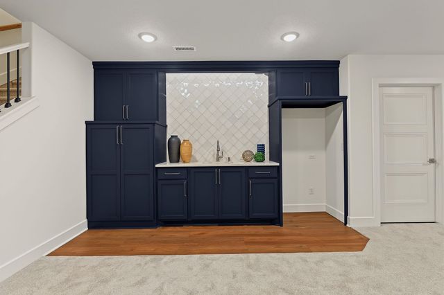1838 W Harborlight, Wichita, KS 67204