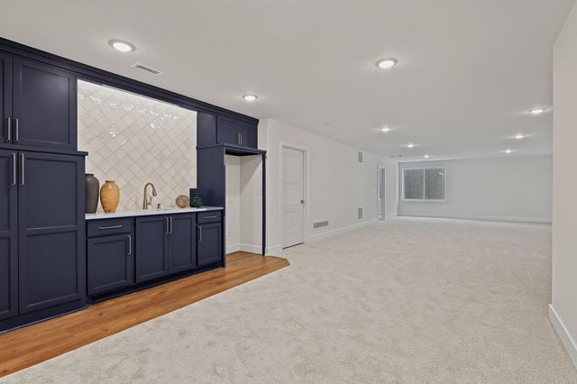 1838 W Harborlight, Wichita, KS 67204