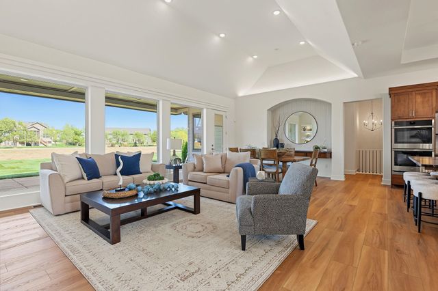 1838 W Harborlight, Wichita, KS 67204