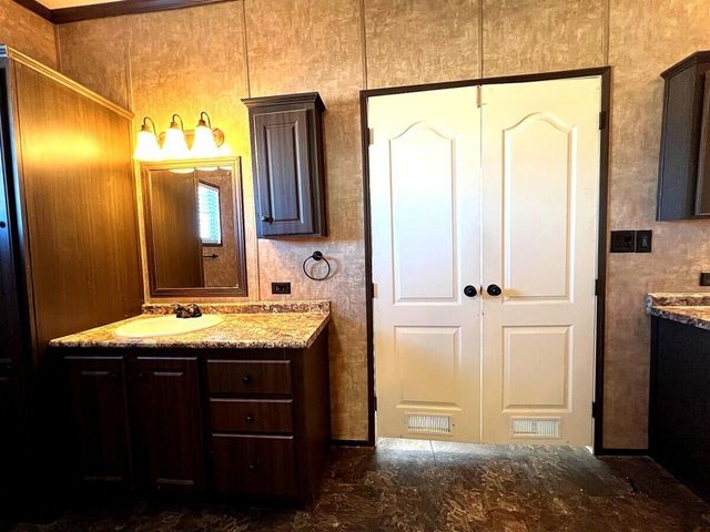 4941 Cactus Drive, Levelland, TX 79336