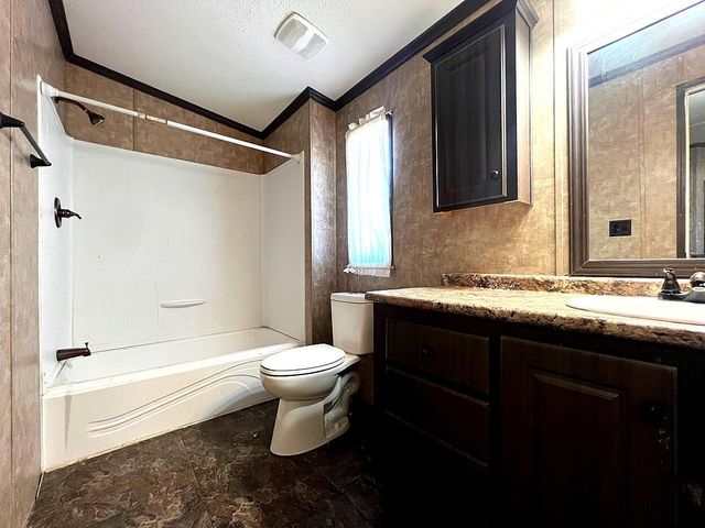 4941 Cactus Drive, Levelland, TX 79336