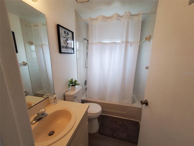 138 VALENTINO COURT, Davenport, FL 33837