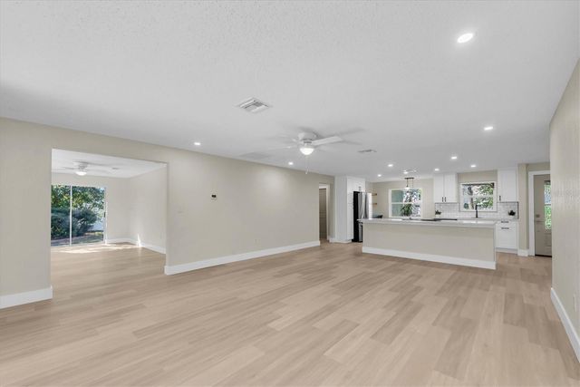 513 OAKWOOD BOULEVARD, Oldsmar, FL 34677