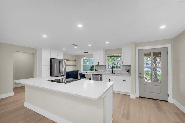 513 OAKWOOD BOULEVARD, Oldsmar, FL 34677