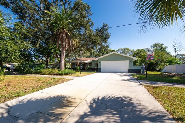 513 OAKWOOD BOULEVARD, Oldsmar, FL 34677