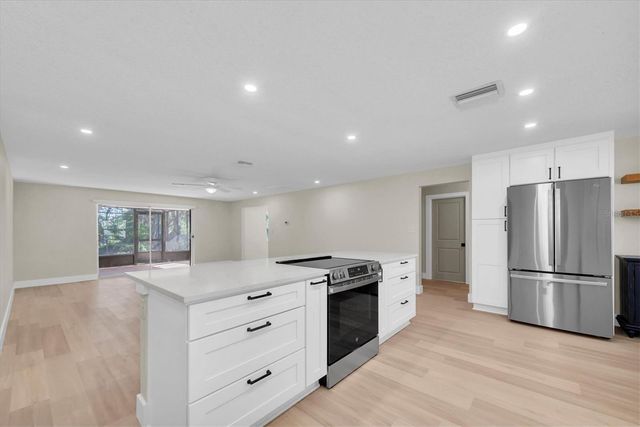 513 OAKWOOD BOULEVARD, Oldsmar, FL 34677