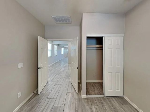 5935 N 187th Lane, Litchfield Park, AZ 85340
