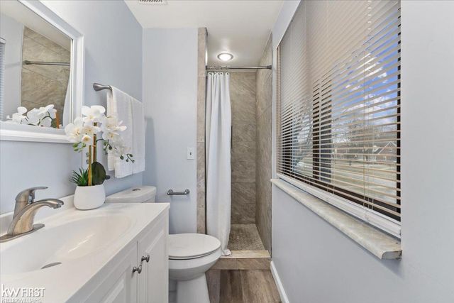 17397 Cornell Road, Southfield, MI 48075