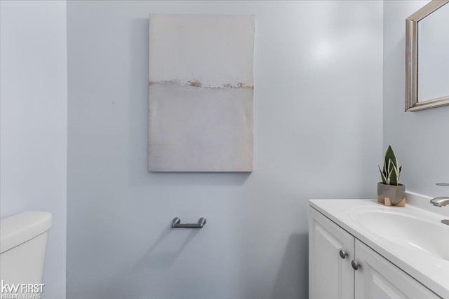 17397 Cornell Road, Southfield, MI 48075