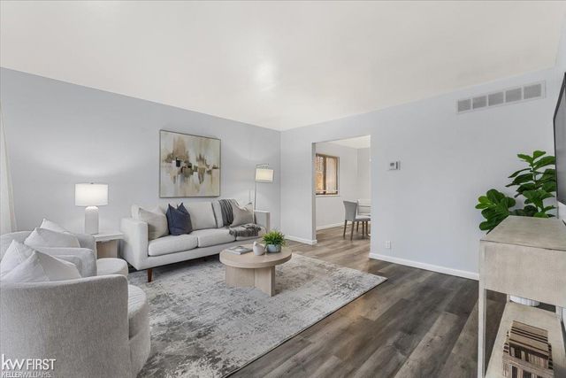 17397 Cornell Road, Southfield, MI 48075