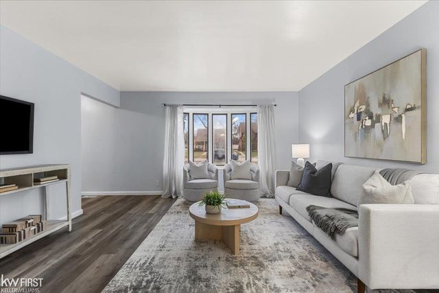 17397 Cornell Road, Southfield, MI 48075