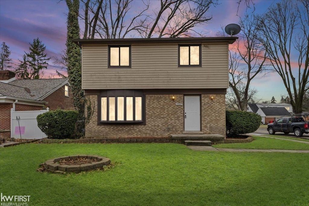 17397 Cornell Road, Southfield, MI 48075