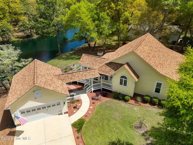 3089 Channel Drive SE, Bolivia, NC 28422