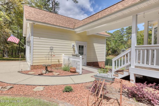 3089 Channel Drive SE, Bolivia, NC 28422