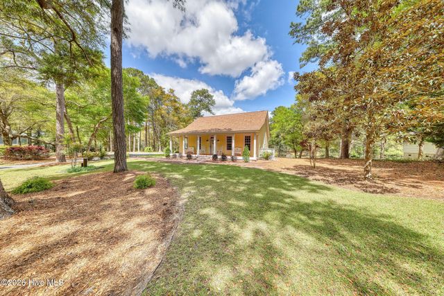 3089 Channel Drive SE, Bolivia, NC 28422