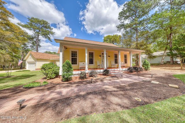 3089 Channel Drive SE, Bolivia, NC 28422