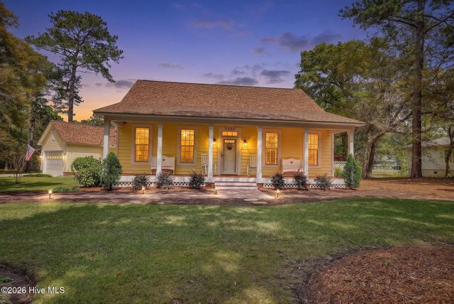 3089 Channel Drive SE, Bolivia, NC 28422