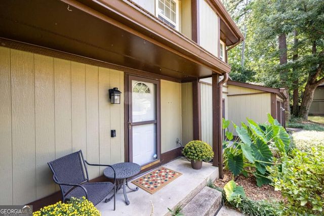 2702 Meadow Mere E, Atlanta, GA 30341