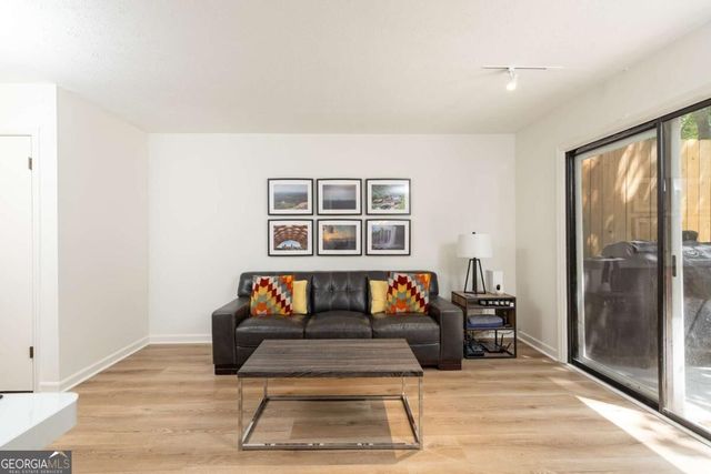 2702 Meadow Mere E, Atlanta, GA 30341